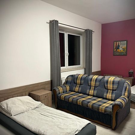 Hostel Sportowa Płońsk Bagian luar foto