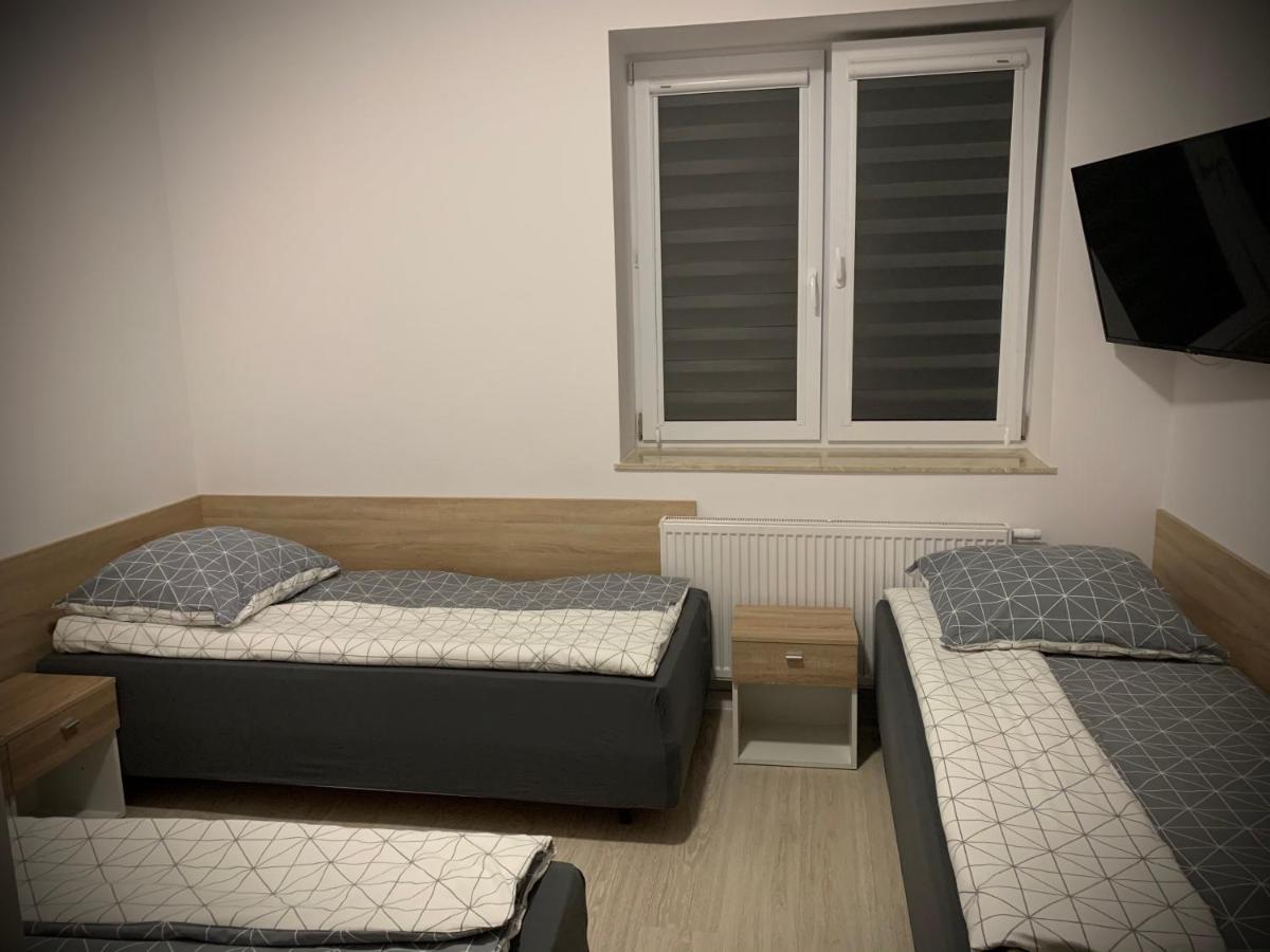 Hostel Sportowa Płońsk Bagian luar foto