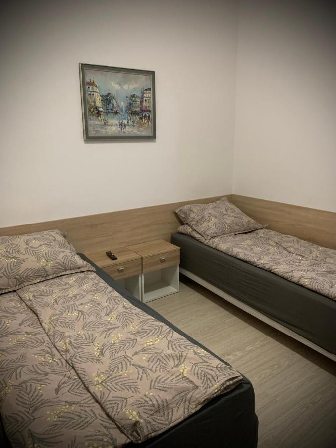 Hostel Sportowa Płońsk Bagian luar foto