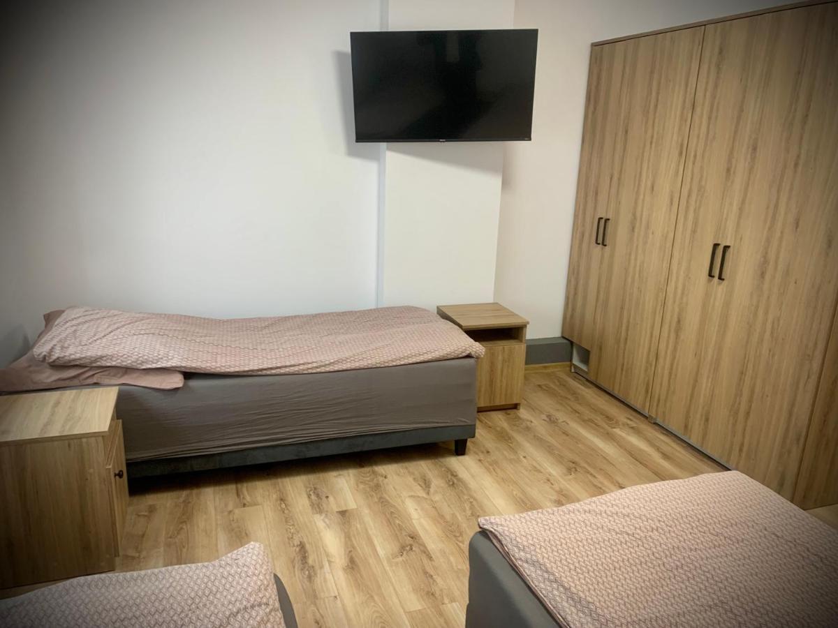 Hostel Sportowa Płońsk Bagian luar foto