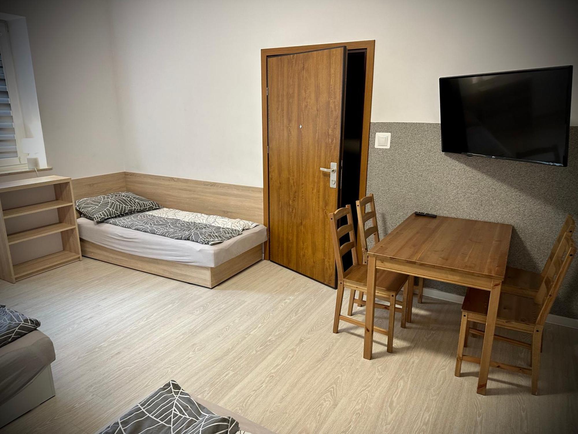 Hostel Sportowa Płońsk Bagian luar foto