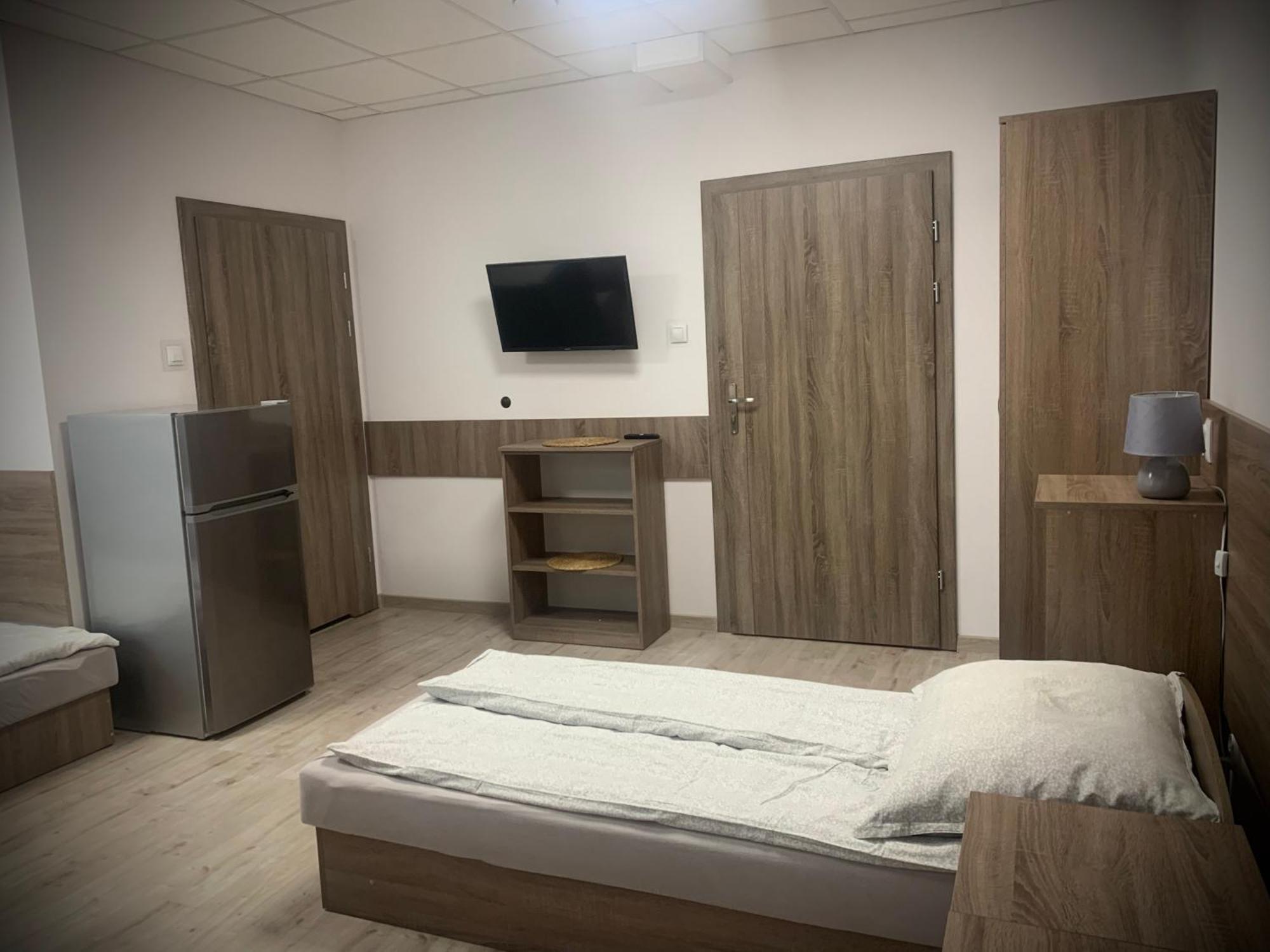 Hostel Sportowa Płońsk Ruang foto